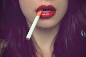 red lipstick